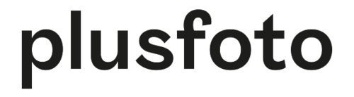 Plusfoto Schriftzug Logo